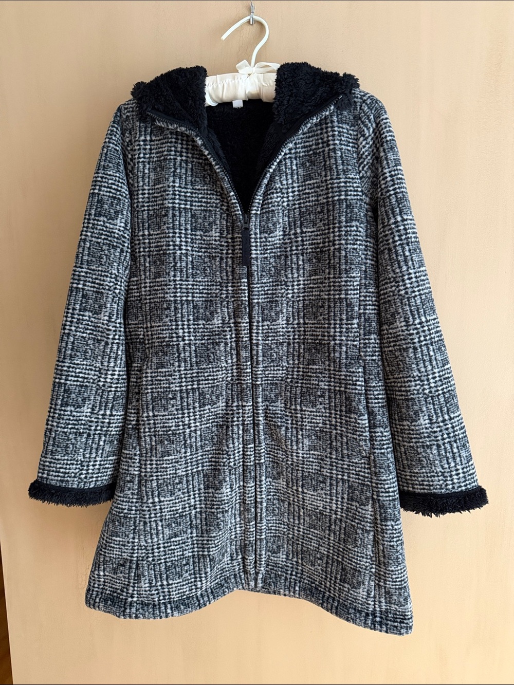 Uniqlo Black & Gray Checked Hooded Trench Coat